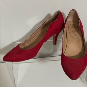 Kelly & Katie Red Suede Classic Heels
